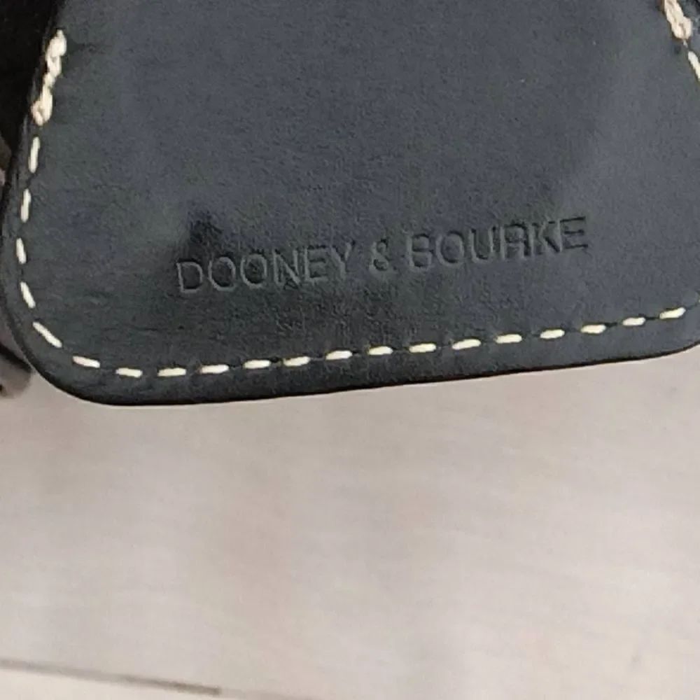 Dooney & Bourke Women's Double Pocket Satchel Purse Bag Black - Picture 8 of 8